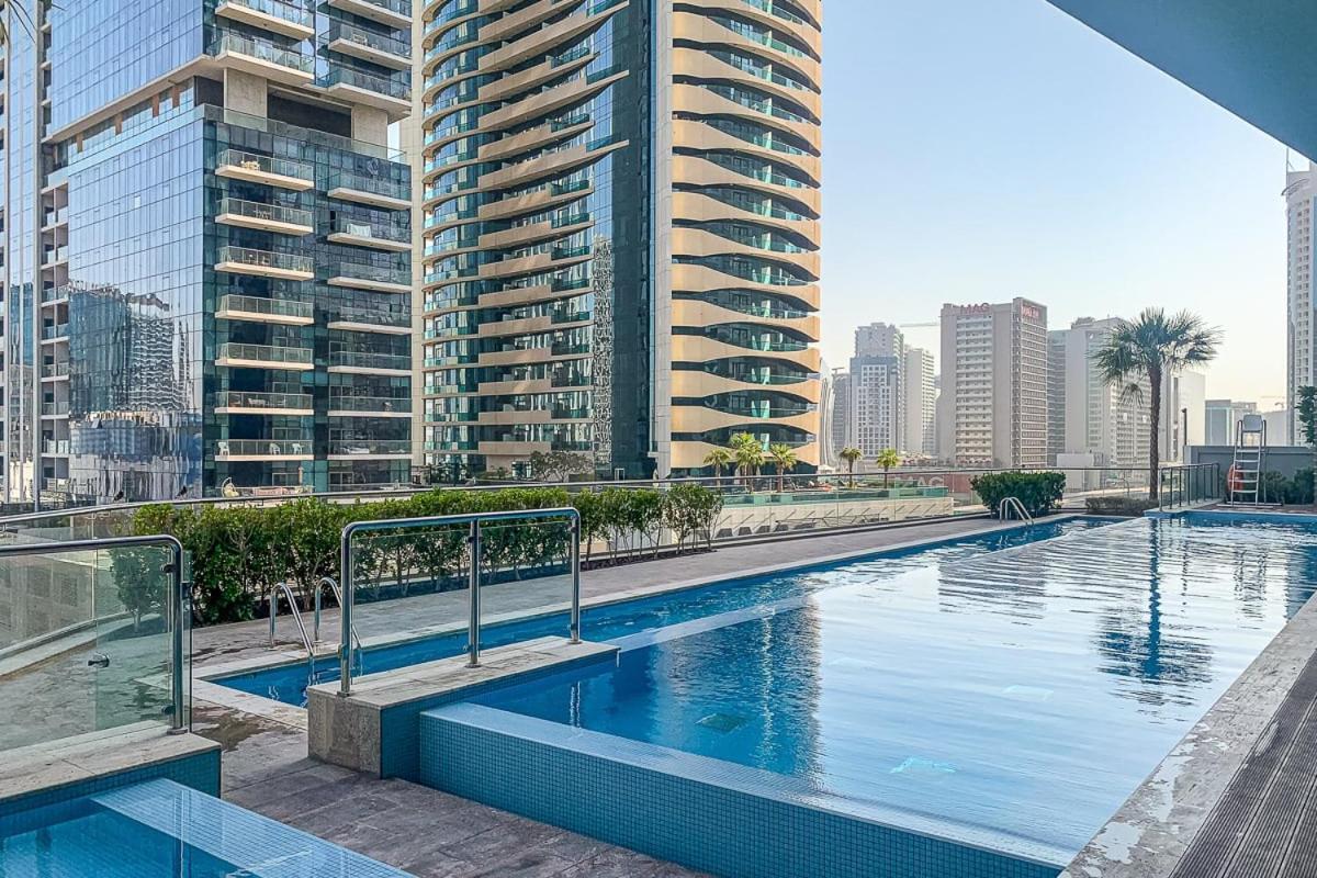 Frank Porter - Rp Heights Apartment *