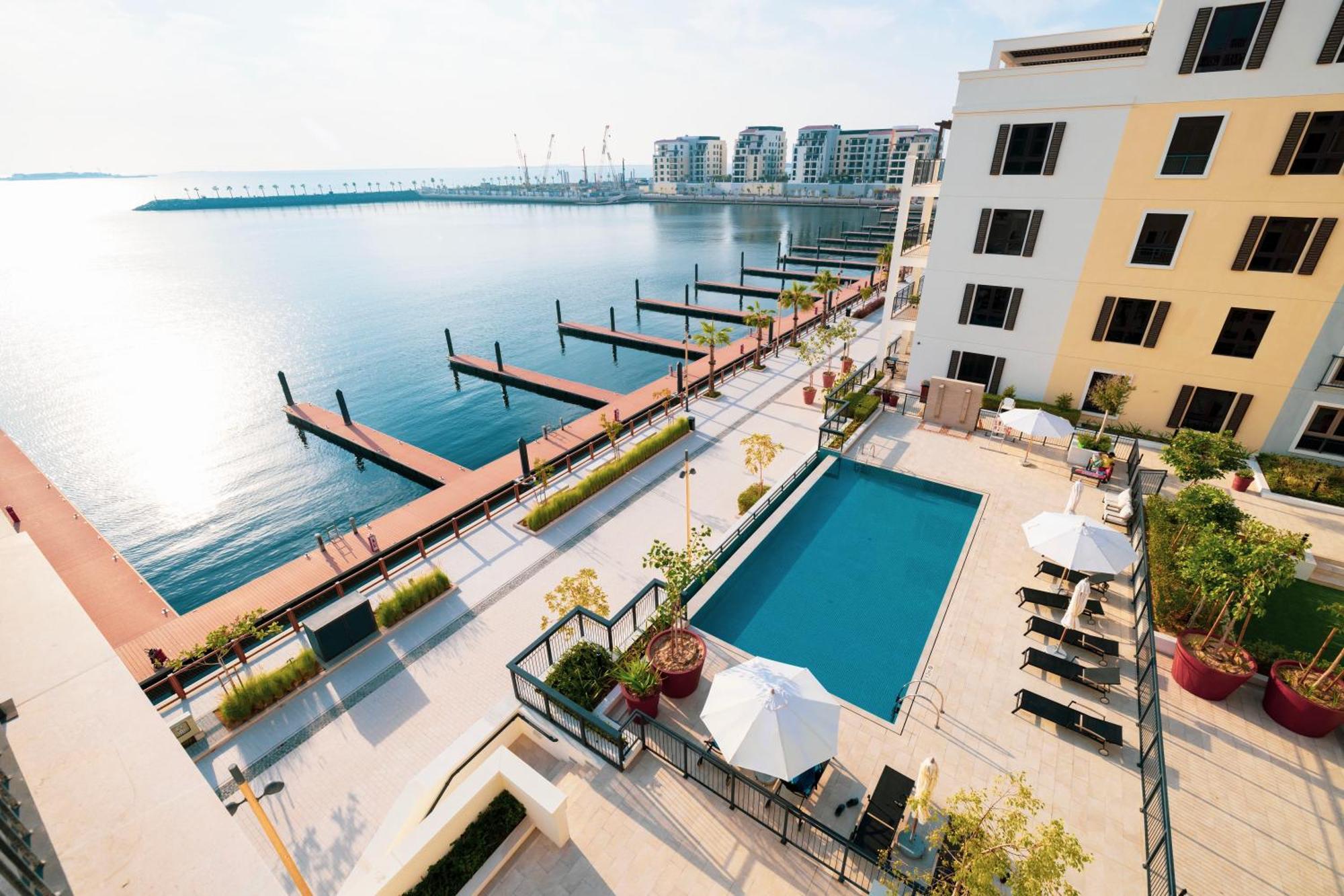Beautiful Sea View 1 Bed At La Mer, * Dubai