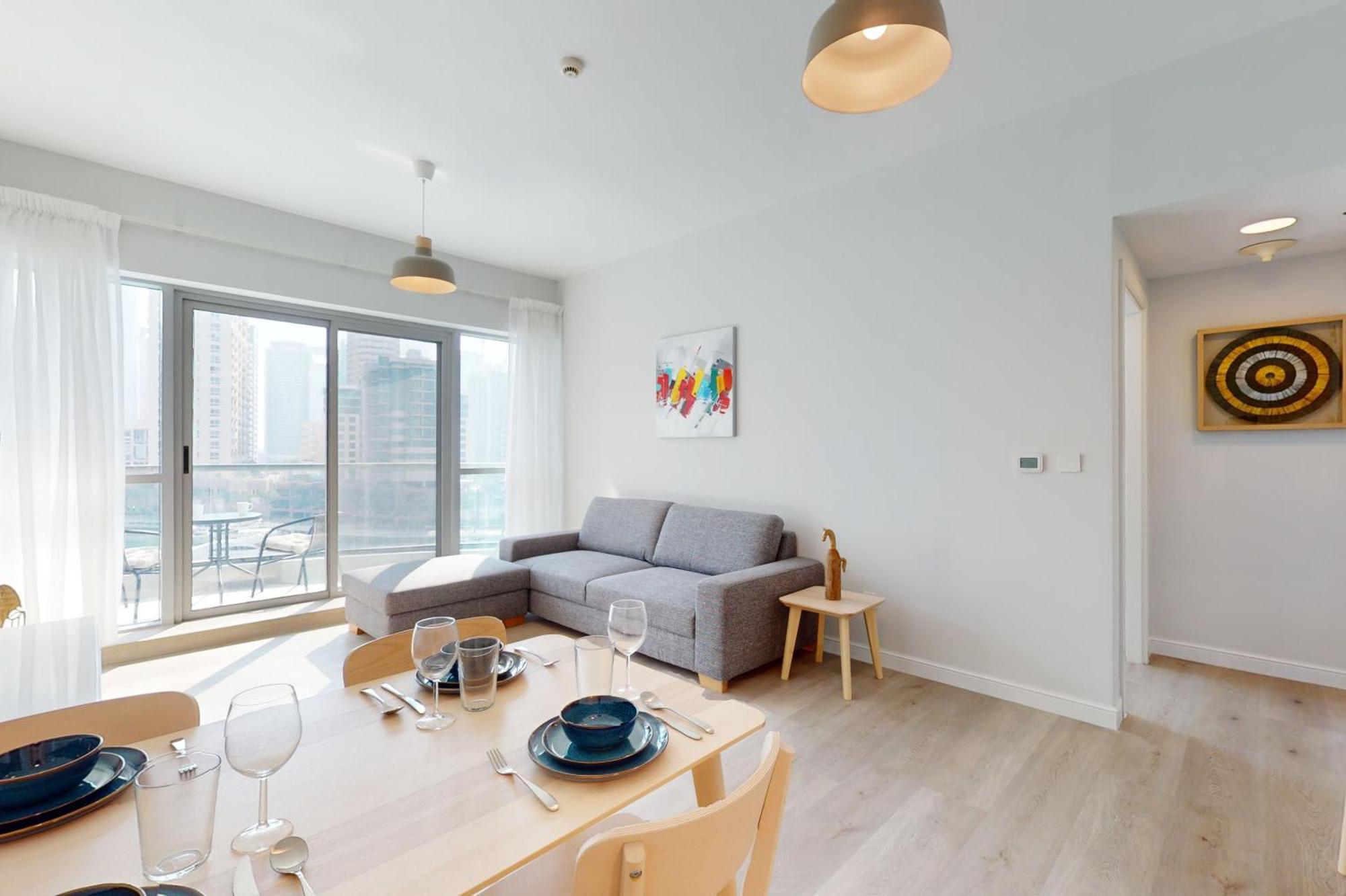 The Point Tower - Chic One Bedroom Apartment Dubai
