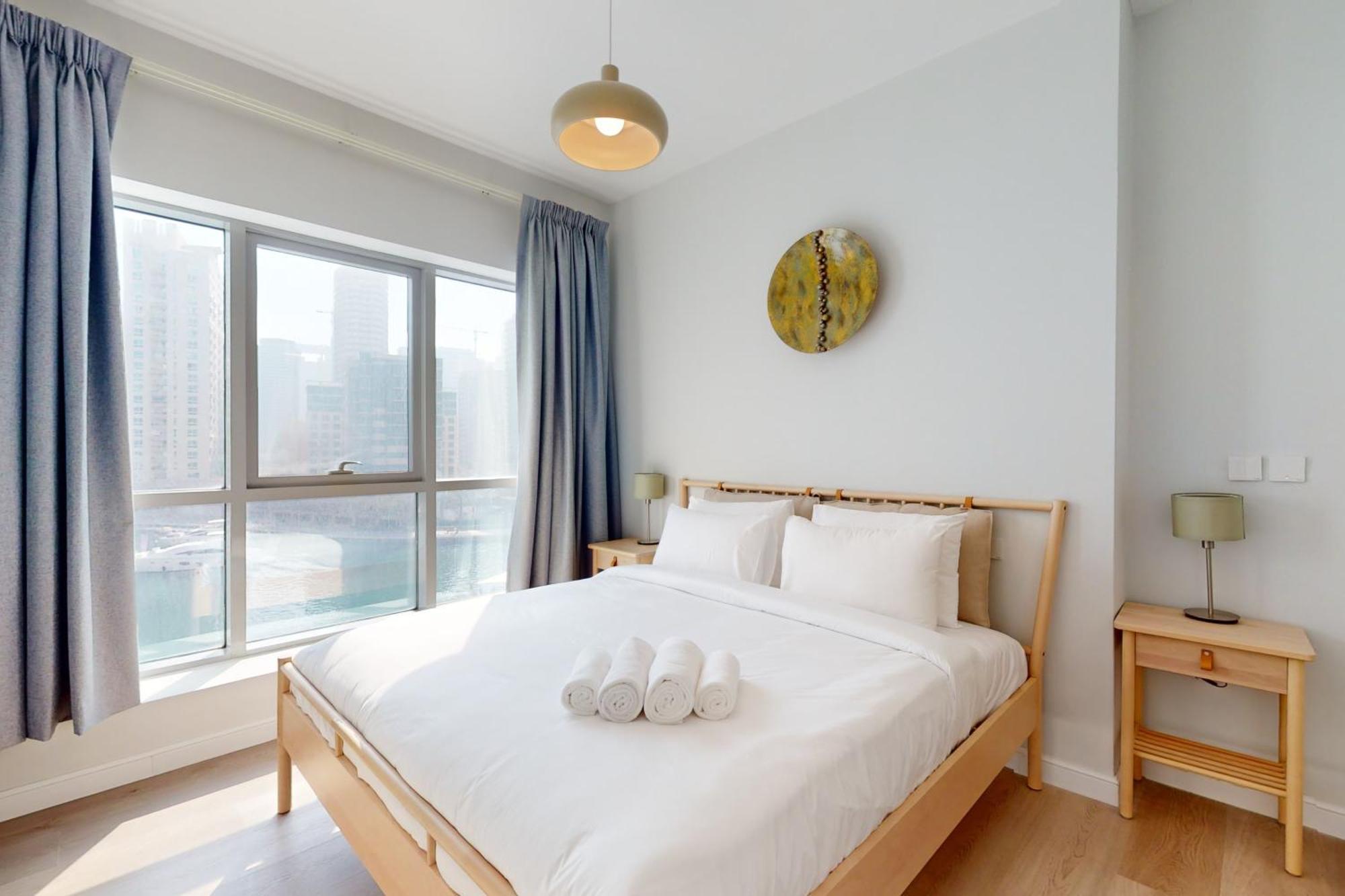 The Point Tower - Chic One Bedroom
