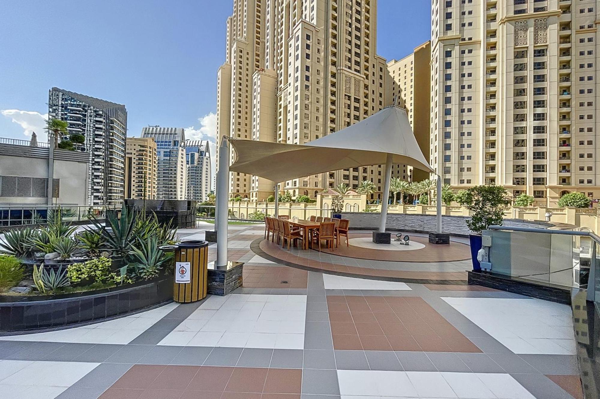 The Point Tower - Chic One Bedroom *