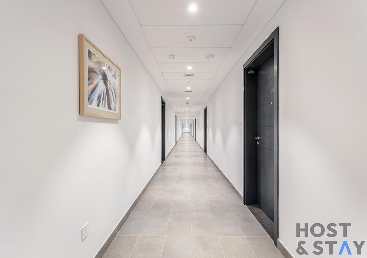 Unique 1br In Belgravia Square, Jvc - Host & Dubai