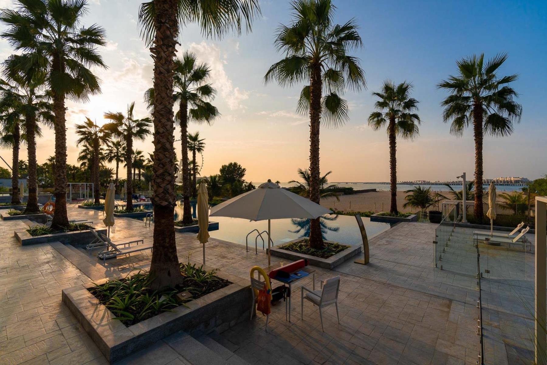 Stunning Seaview Luxury Building Jbr