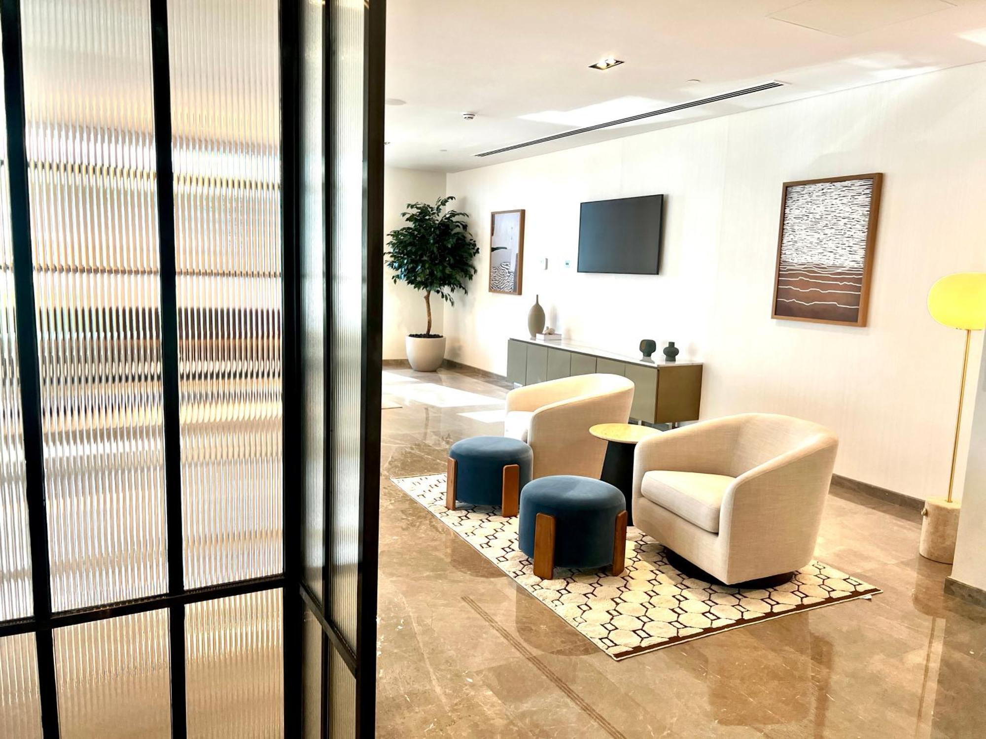 Apartment Brand New 1bhk Near Burj Khalifa-burj Crown Tower Dubai