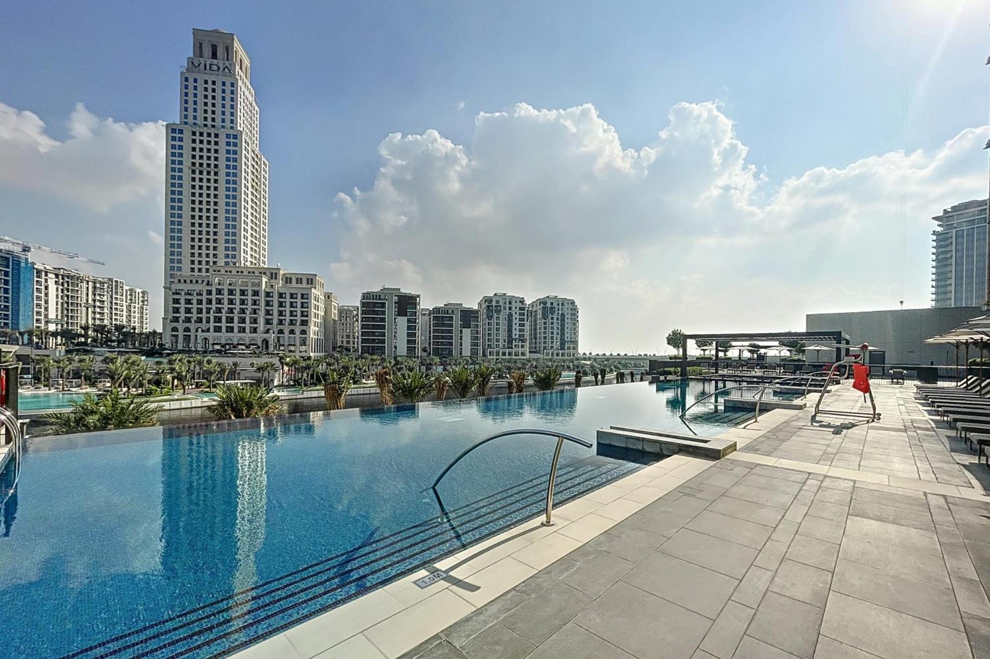 Apartment Palace Residences - Modern One Bedroom *