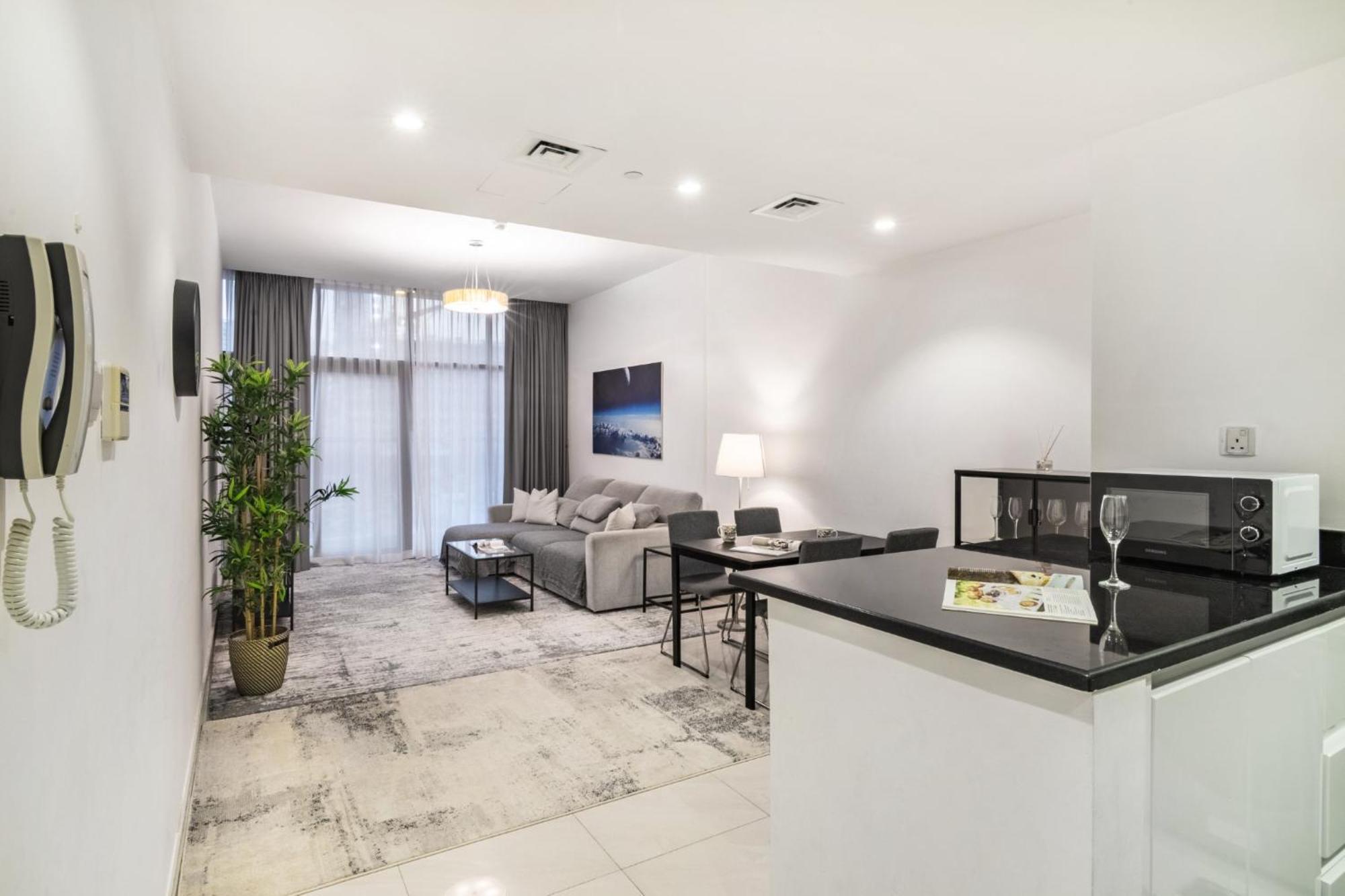 Baytik - Amazing 1 Bedroom In Jvc Apartment