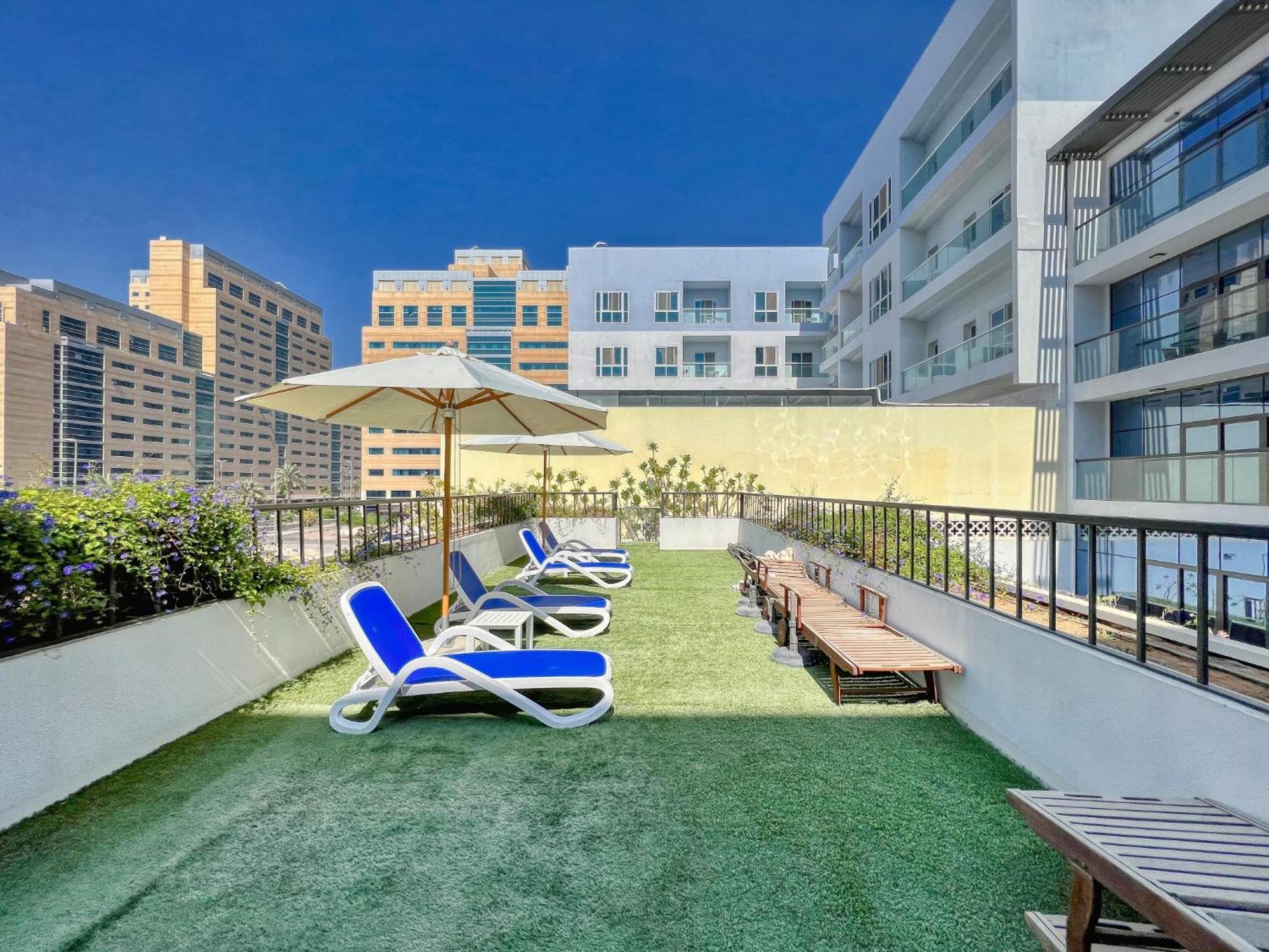 Baytik - Amazing 1 Bedroom In Jvc * Dubai
