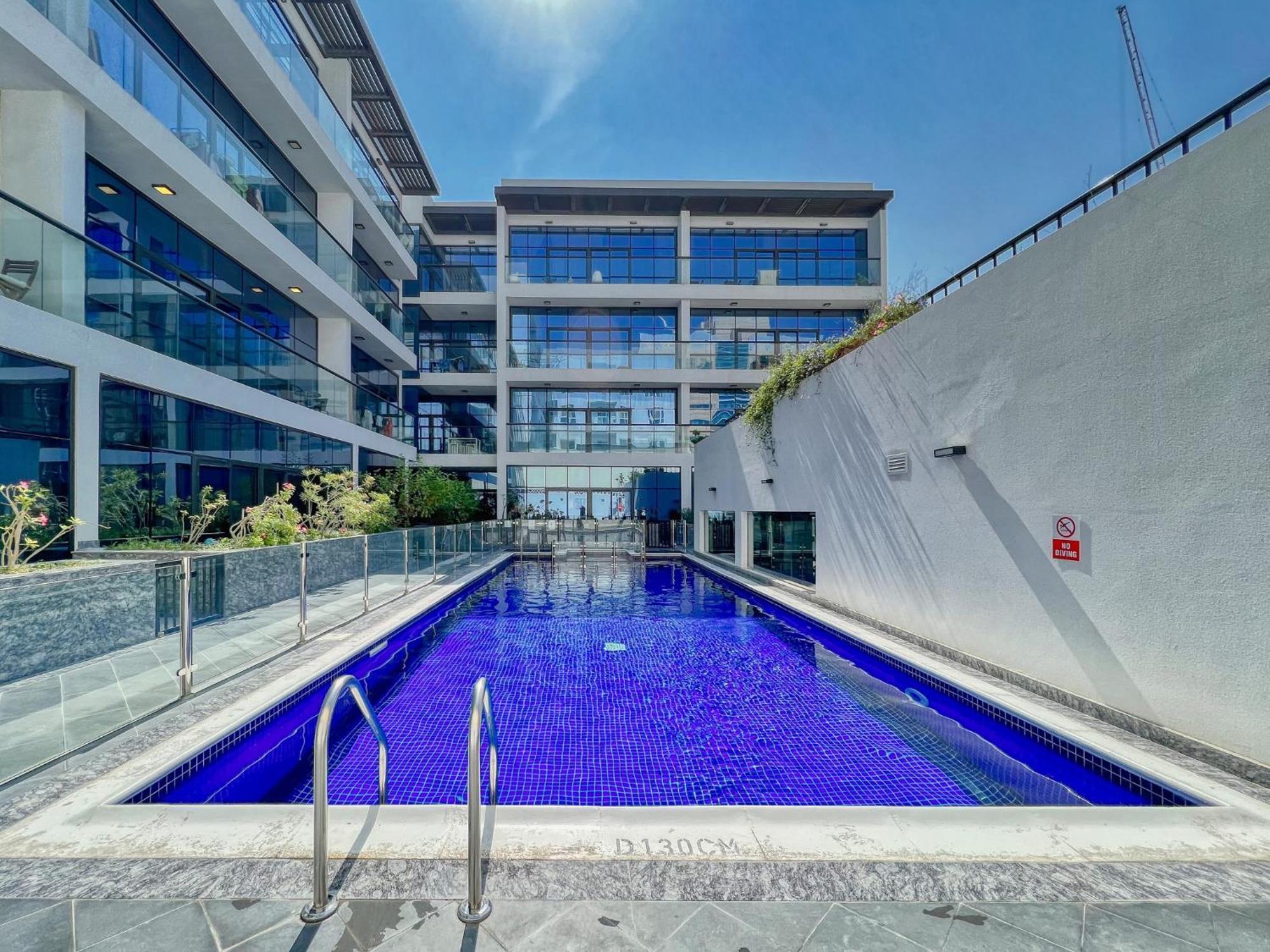 Apartment Baytik - Amazing 1 Bedroom In Jvc Dubai