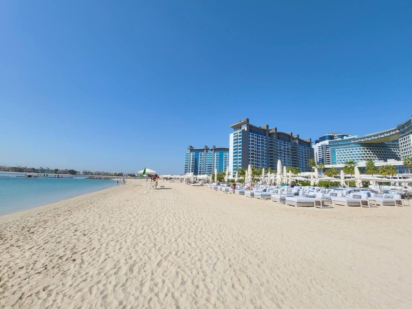 Manzil - 1br In Seven Palm With Infinity Pool & Private Access Dubai