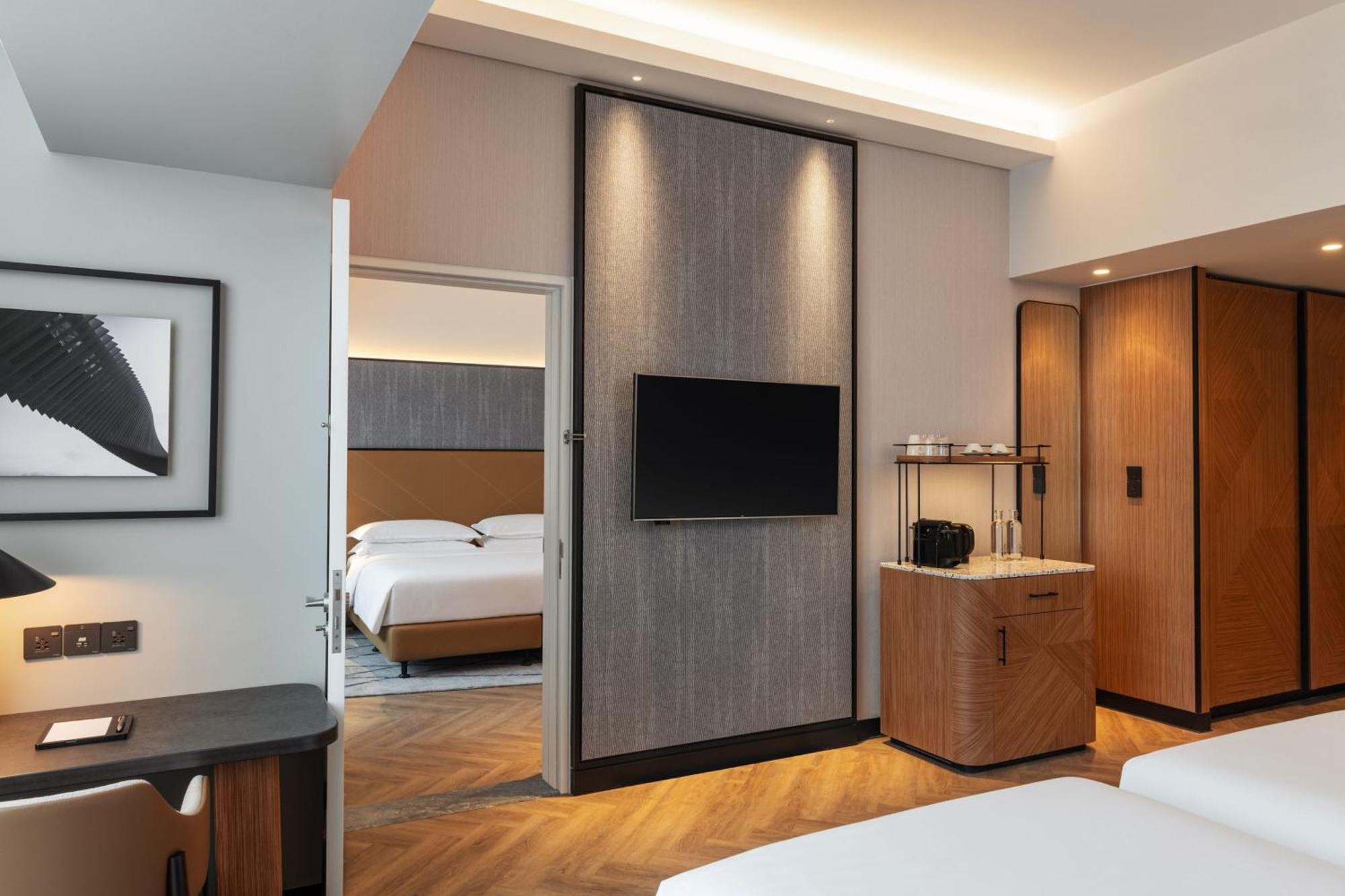 Hotel Sheraton Mall Of The Emirates Hotel,