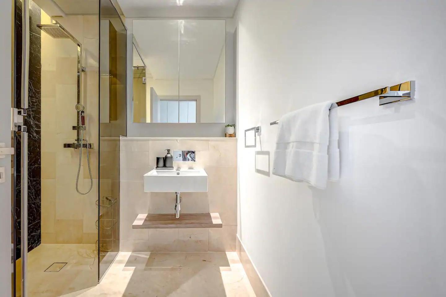 Apartment The8 Luxury In Palm Jumeirah Dubai