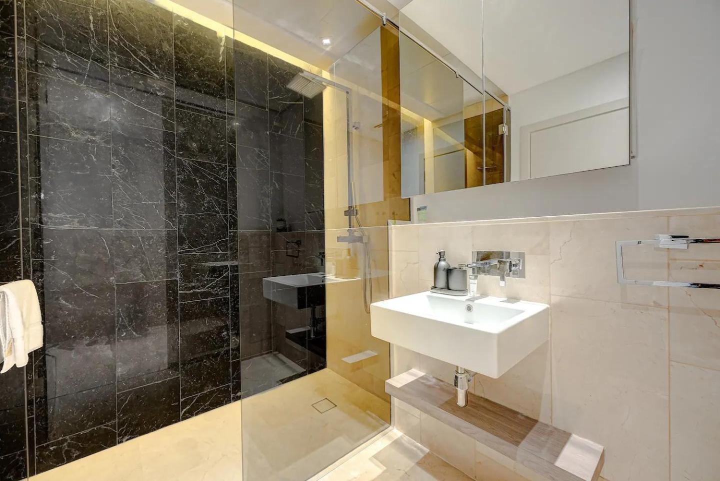 The8 Luxury In Palm Jumeirah Apartment *