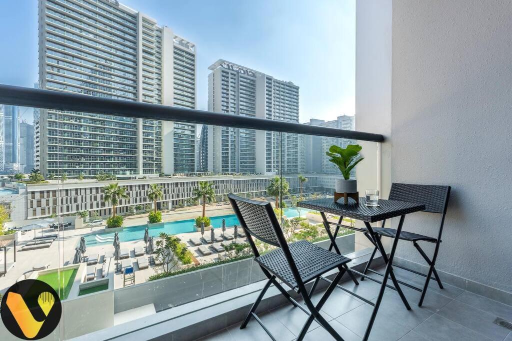 Vogue Sterling East Near Mall & Burj Khalifa Dubai