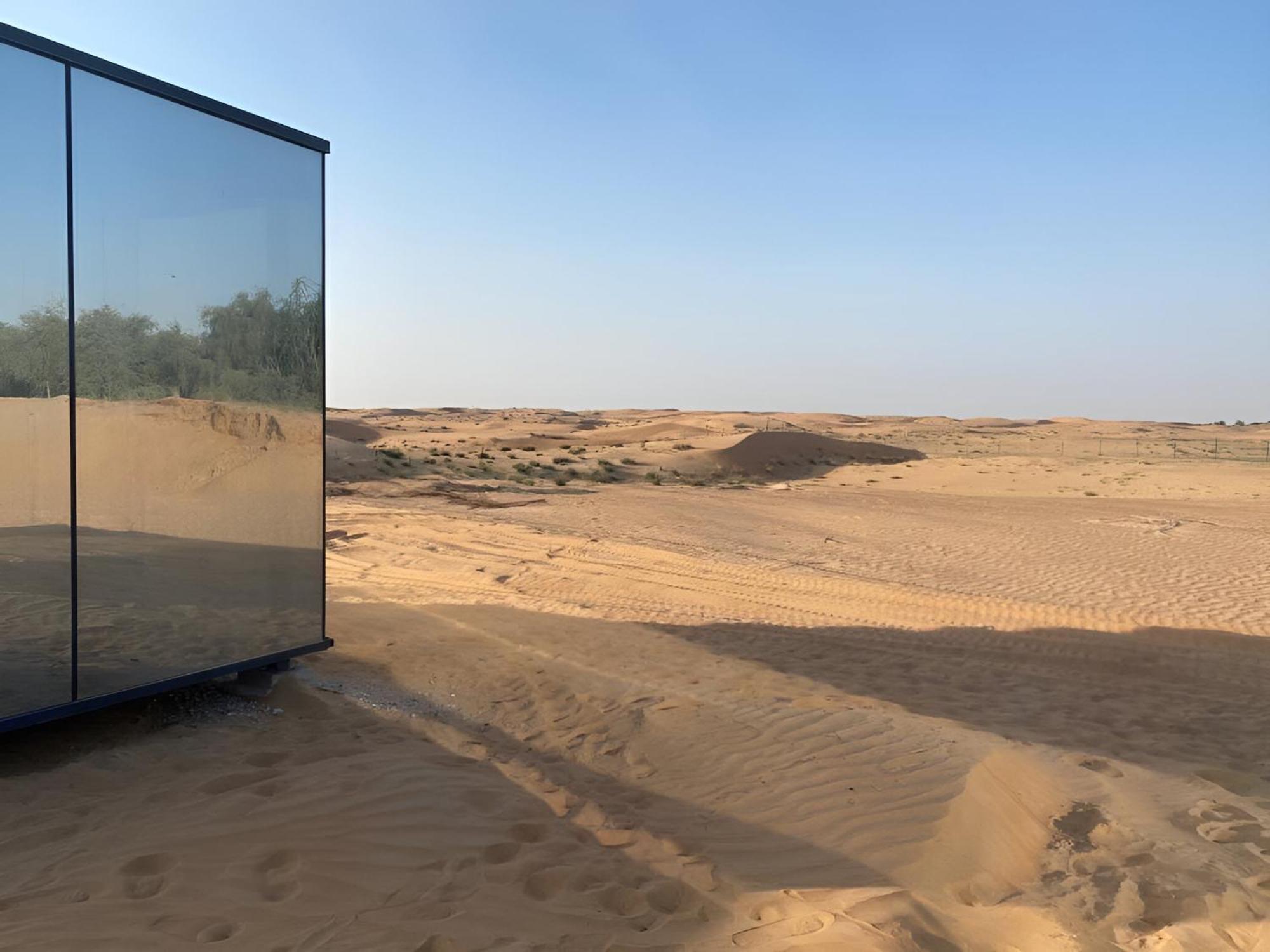Sahara & *