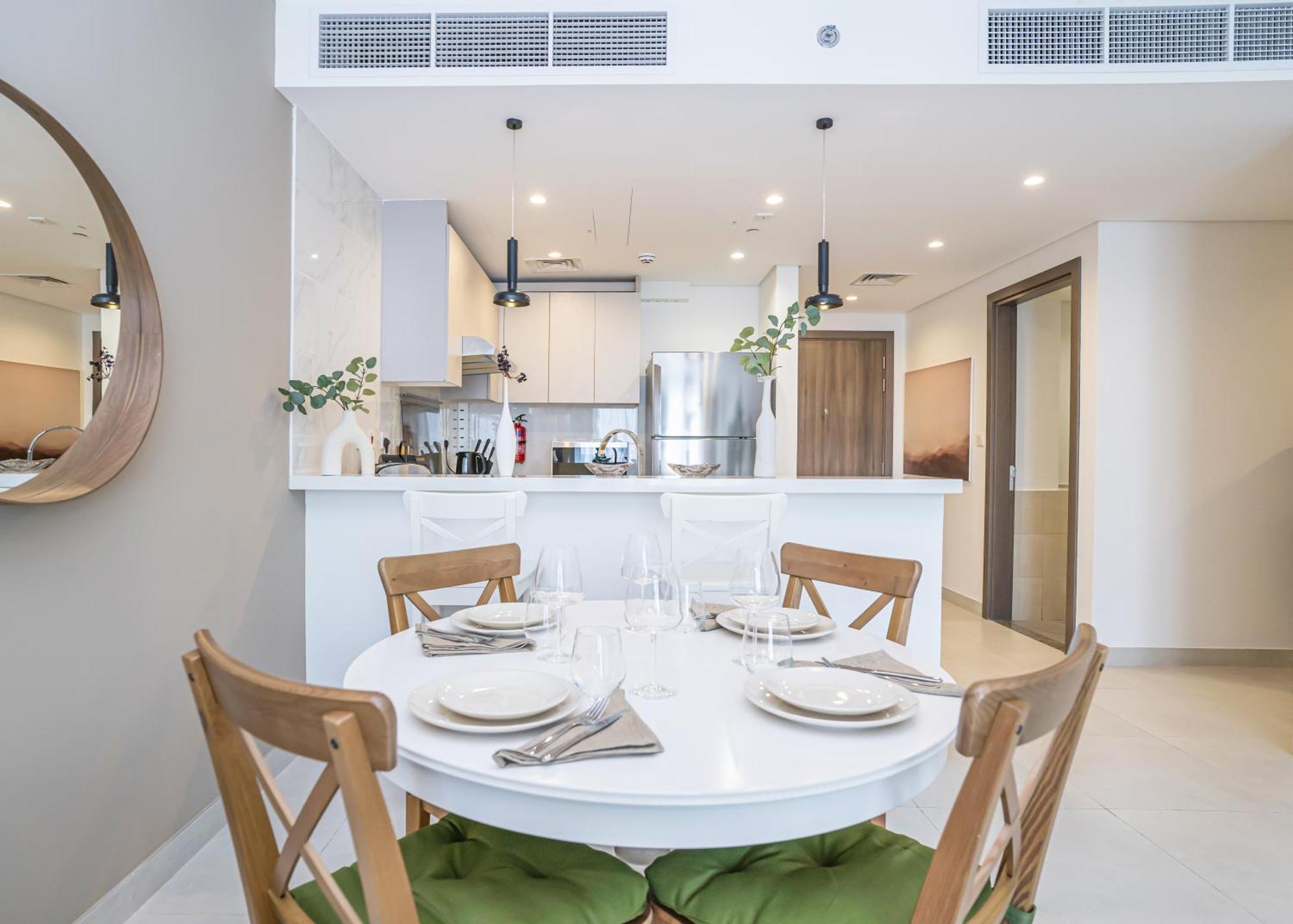 Homesgetaway-2br In Al Wasl 1 Residences Apartment