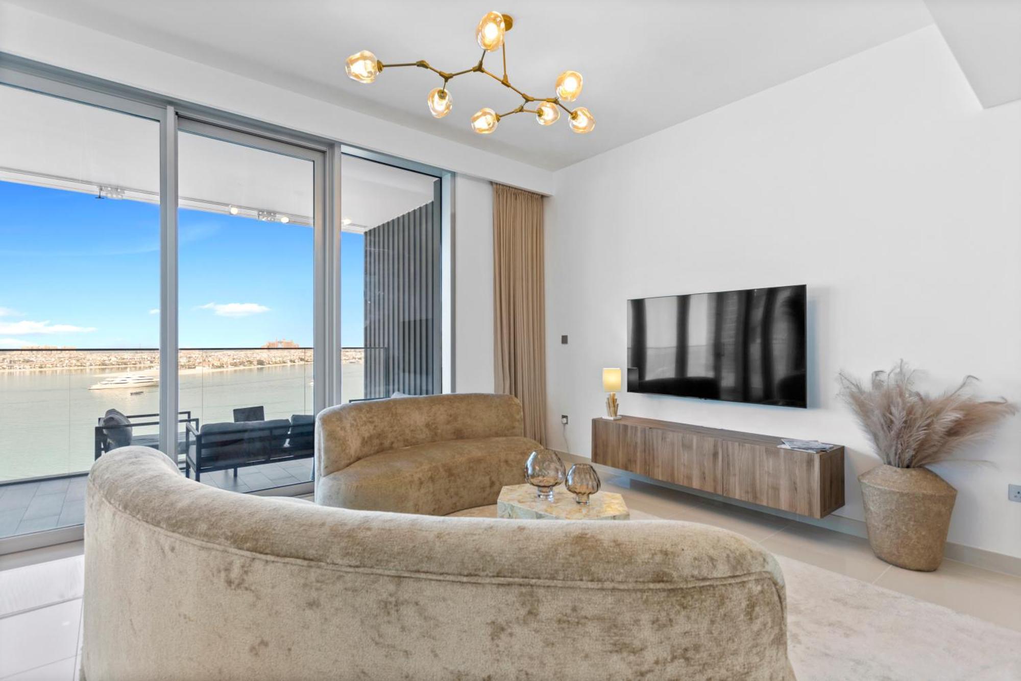 Apartment Your Beachfront Luxe Escape Experience - Suiteable Dubai