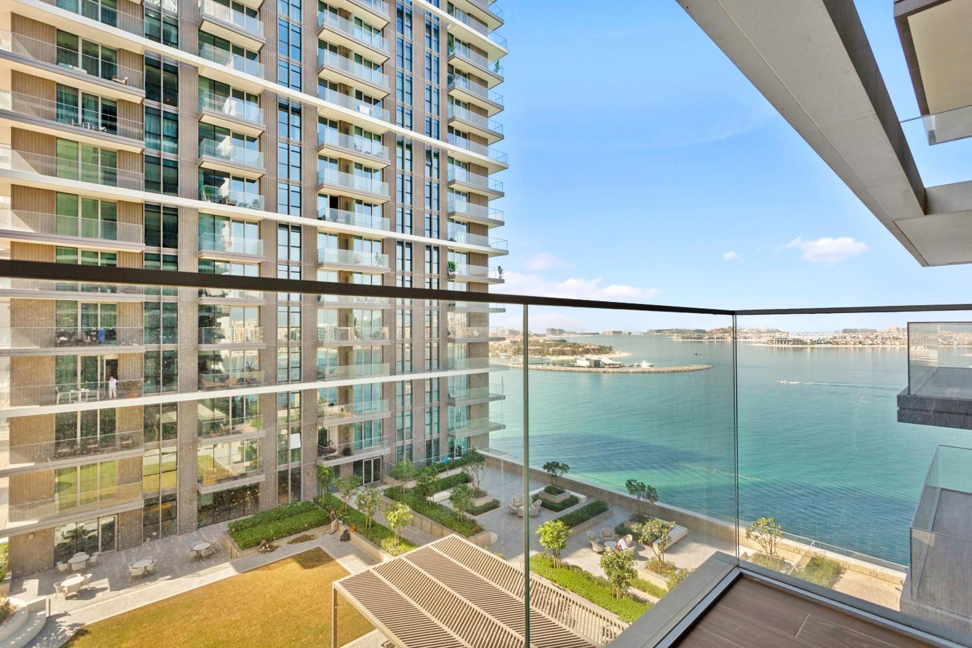 Apartment Your Beachfront Luxe Escape Experience - Suiteable *