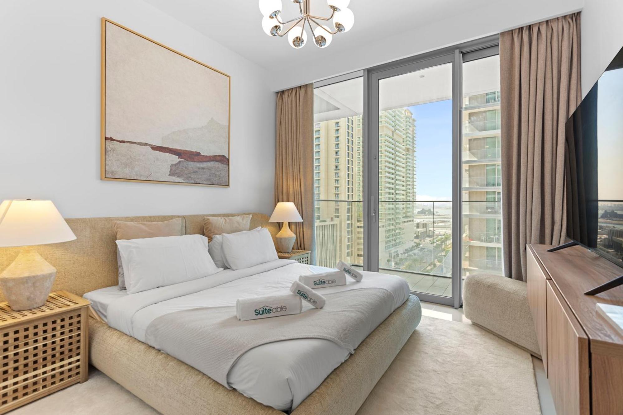 Your Beachfront Luxe Escape Experience - Suiteable