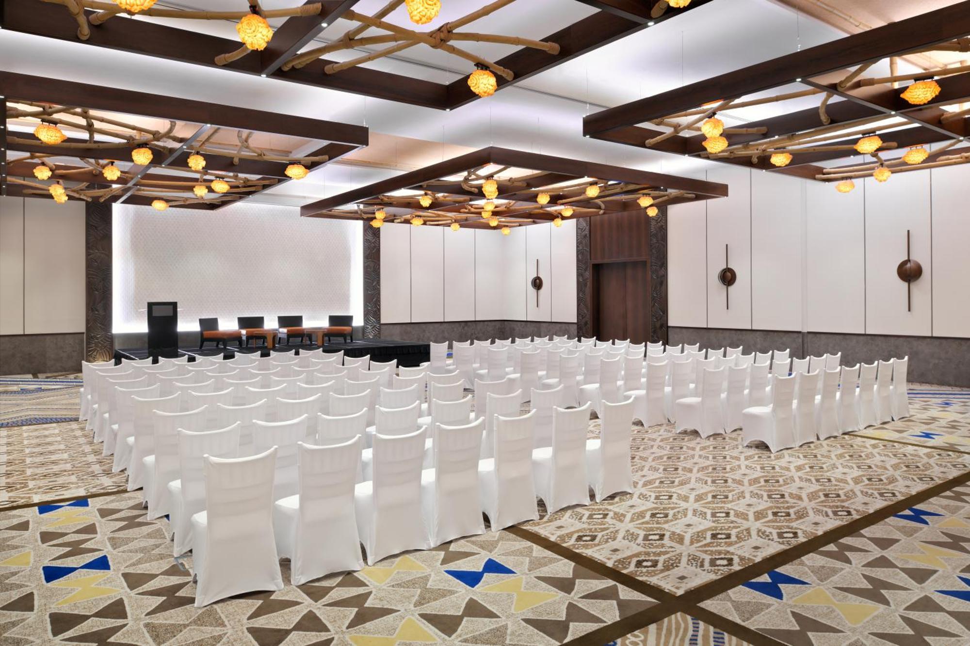 Resort Lapita, Dubai Parks And Resorts, Autograph Collection