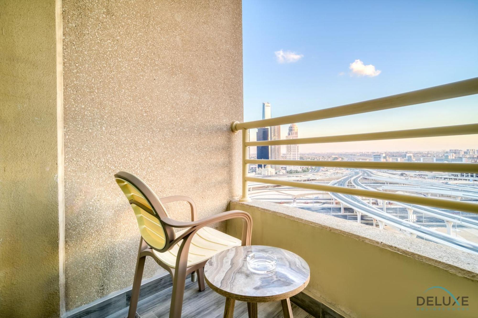 Opulent 1br At Manchester Tower Marina By Deluxe Apartment