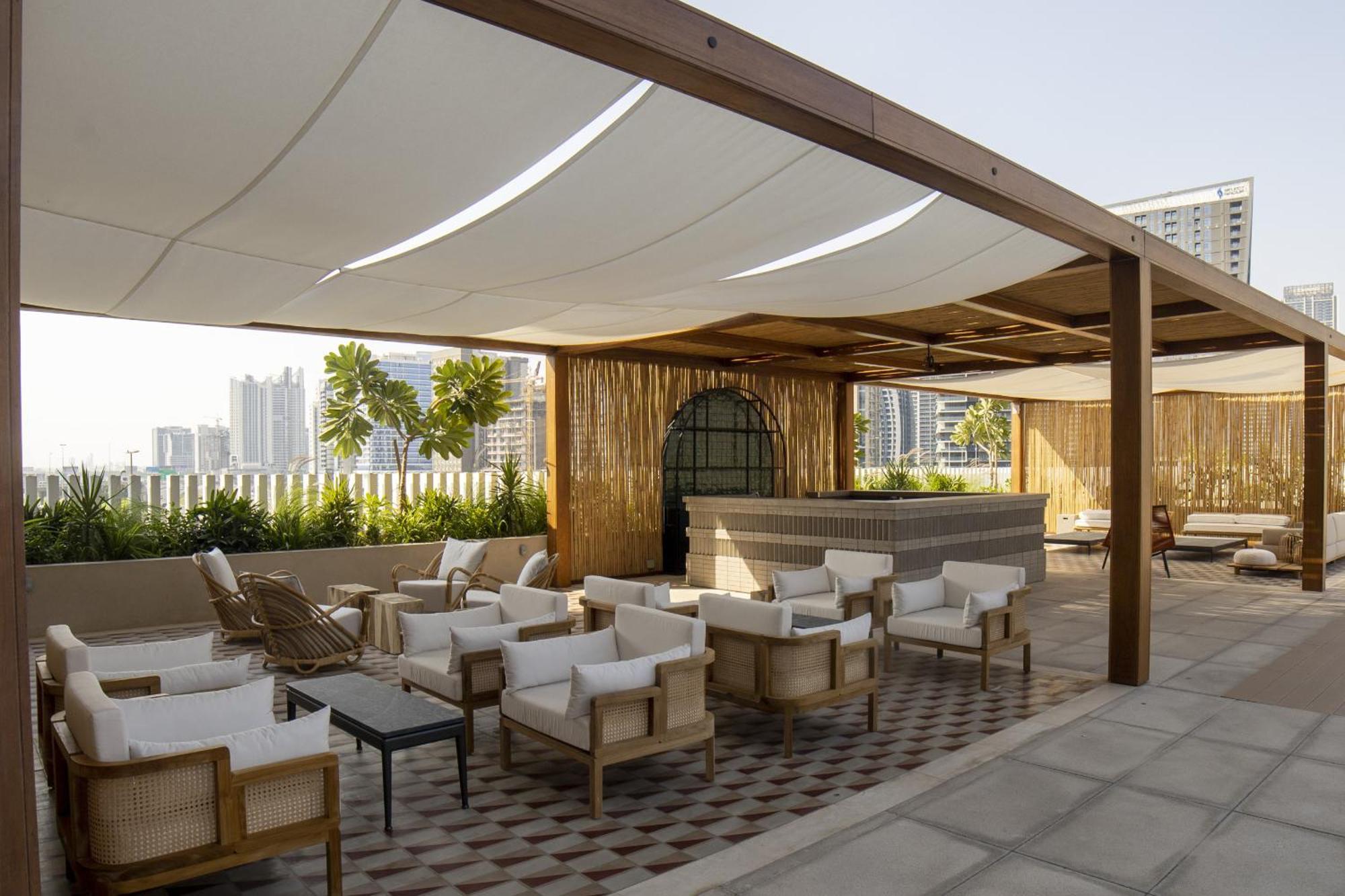 Executive At Upside Living, Business Travel Ready Apartment *