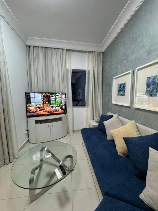 Amazing 1br In Downtown 2mins Walk To Mall Apartment *