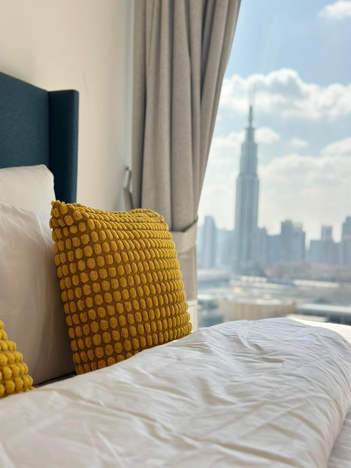 Apartment Luxury Downtown Mall Burj Khalifa View Free Netflix & Prime Video *