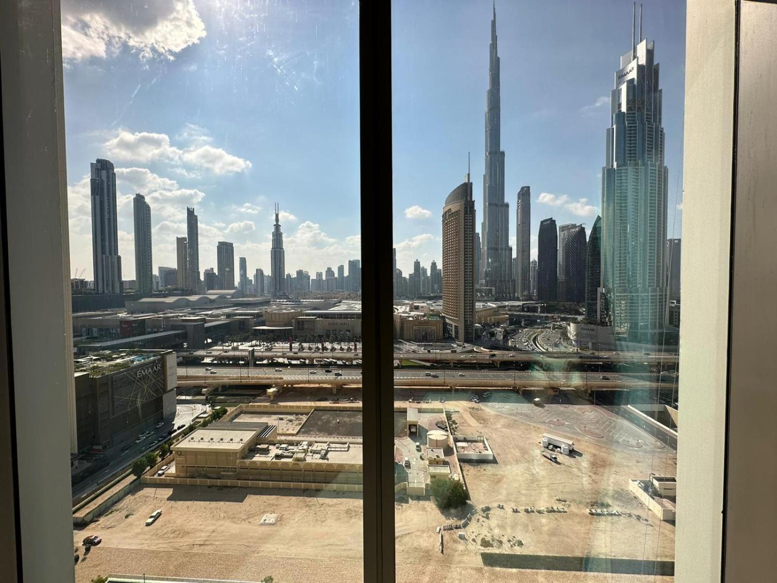 Luxury Downtown Mall Burj Khalifa View Free Netflix & Prime Video