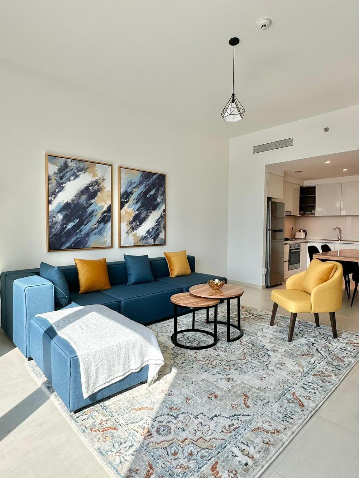 Luxury Downtown Mall Burj Khalifa View Free Netflix & Prime Video Apartment