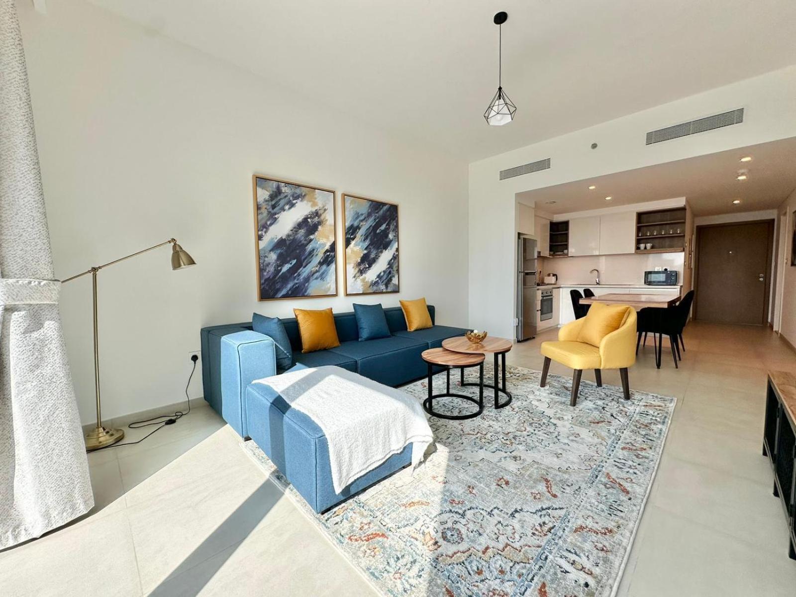Luxury Downtown Mall Burj Khalifa View Free Netflix & Prime Video Apartment Dubai