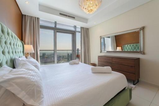 Luxurious One Bedroom Dubai