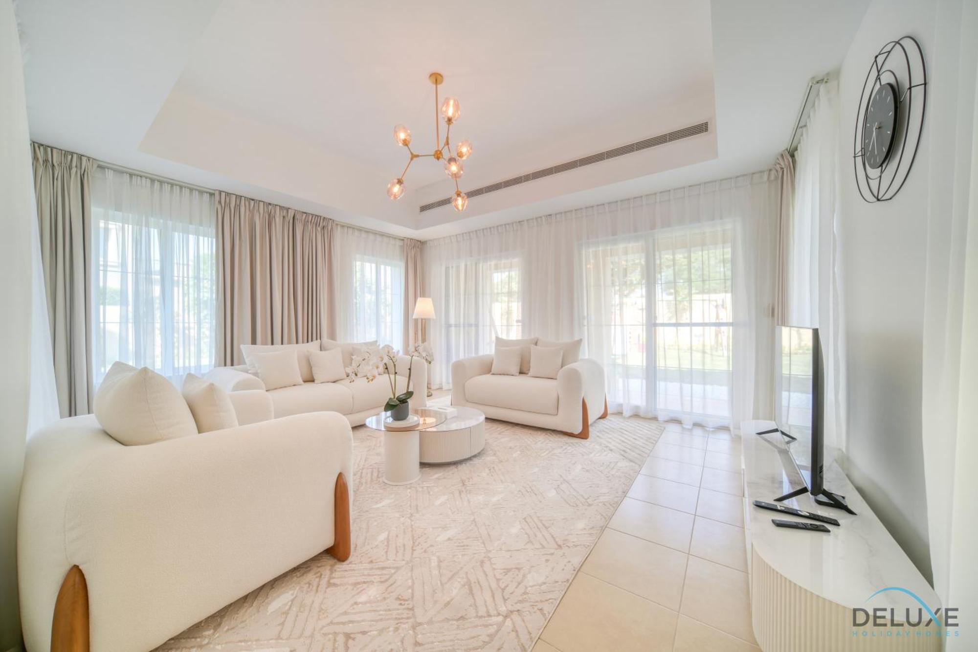 Daire Luxury 3br With Assistant At Alvorada 4 Arabian Ranches By Deluxe Homes Dubai