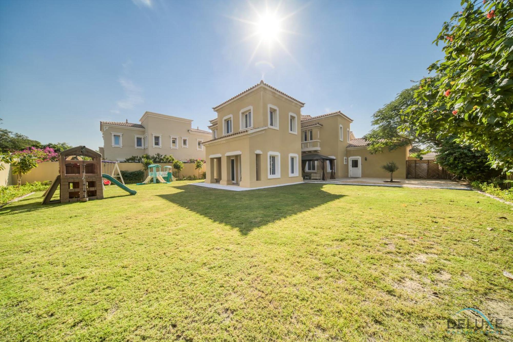 Daire Luxury 3br With Assistant At Alvorada 4 Arabian Ranches By Deluxe Homes Dubai