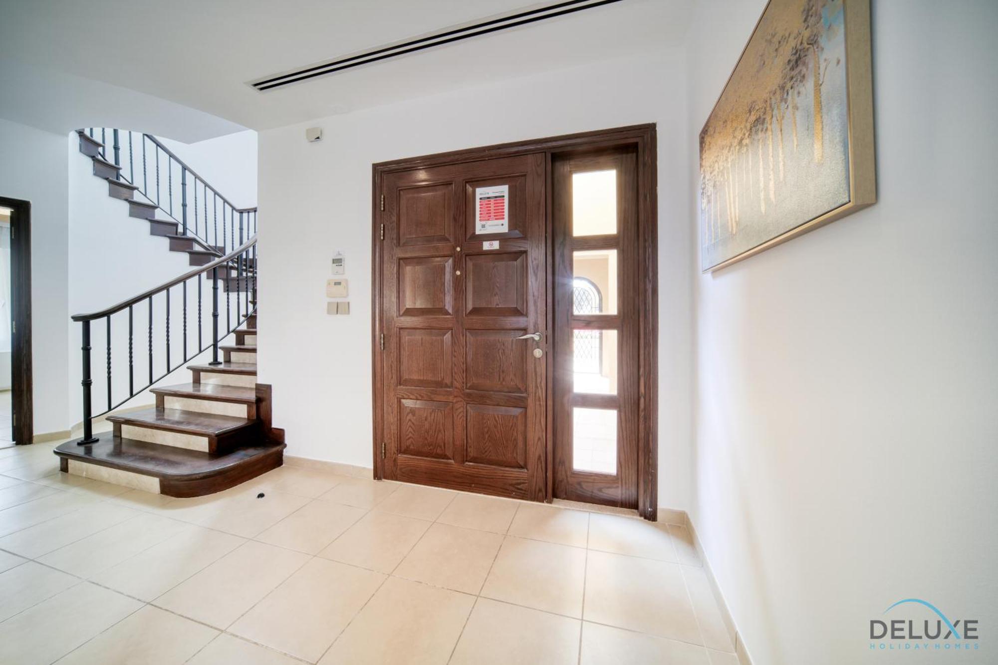 Daire Luxury 3br With Assistant At Alvorada 4 Arabian Ranches By Deluxe Homes Dubai