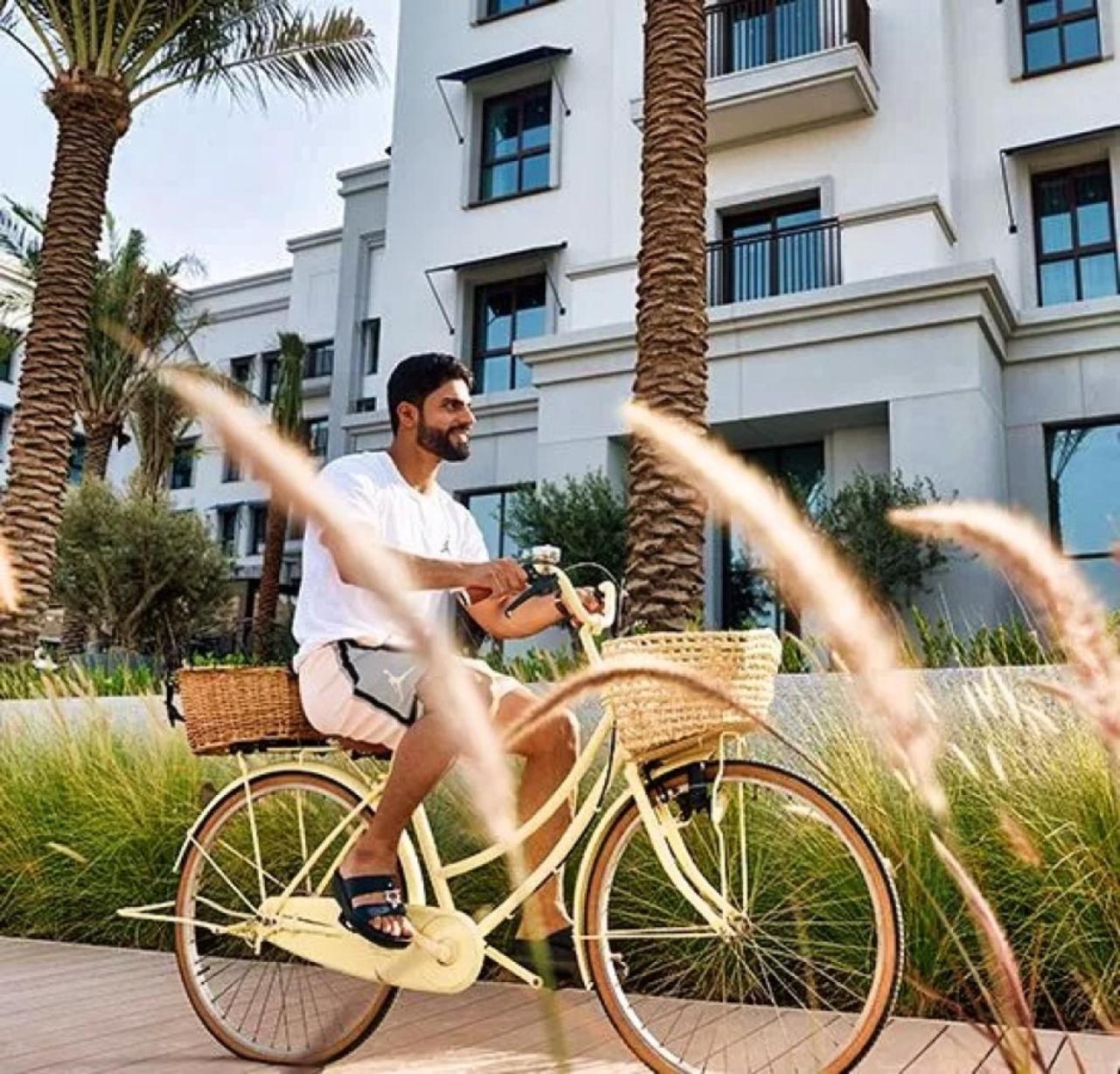 Luxury 1br Retreat @ Vida Residences - Creek Daire Dubai