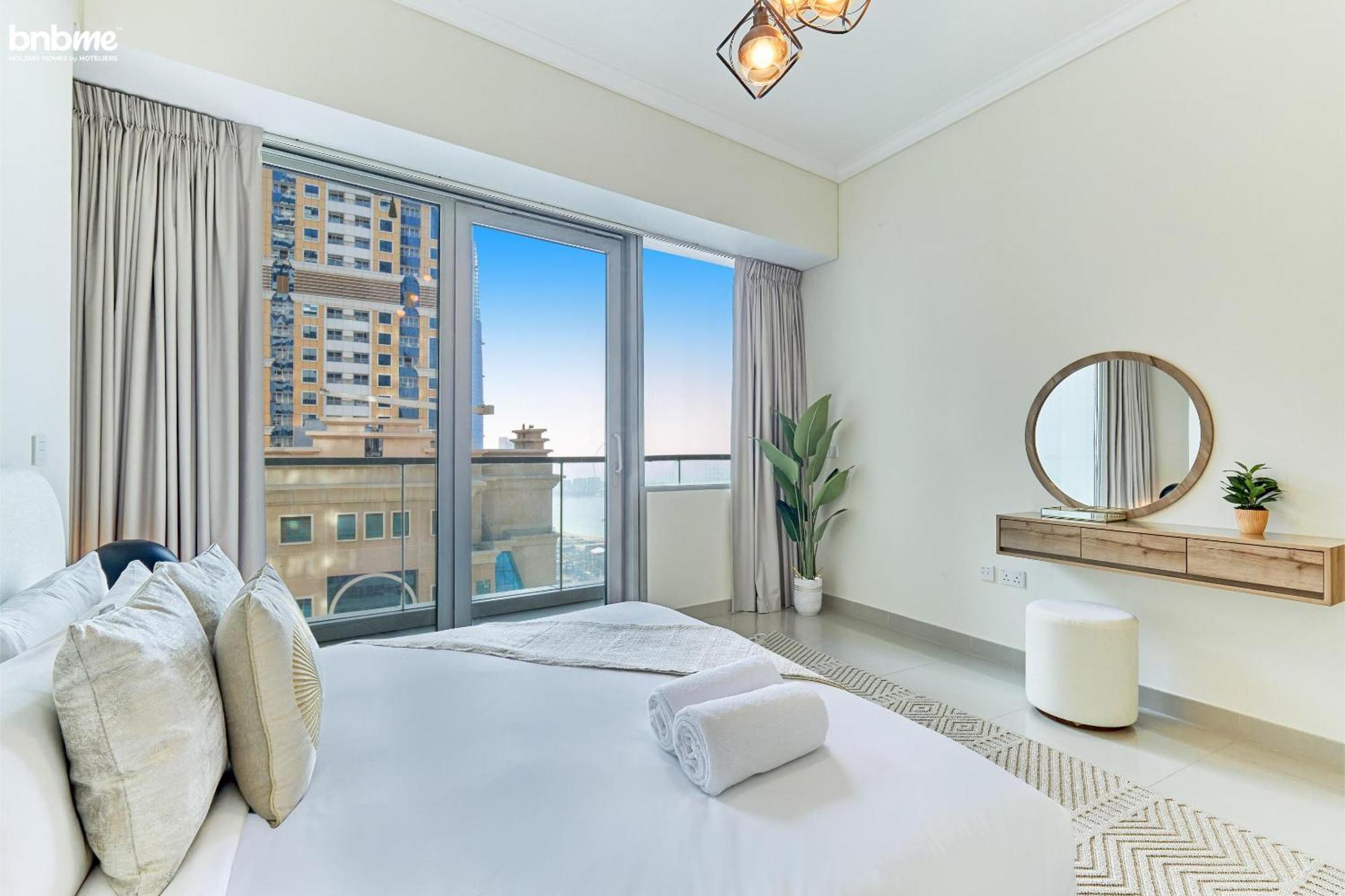 Bnbmehomes - Ocean Heights * Dubai