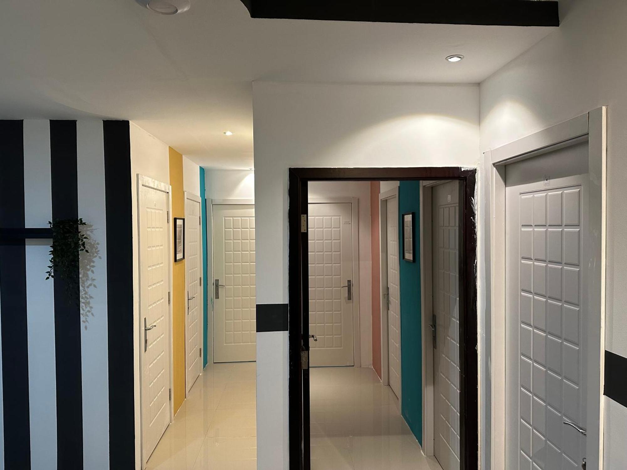 Double Partition In Al Barsha 1 Nearest To Metro