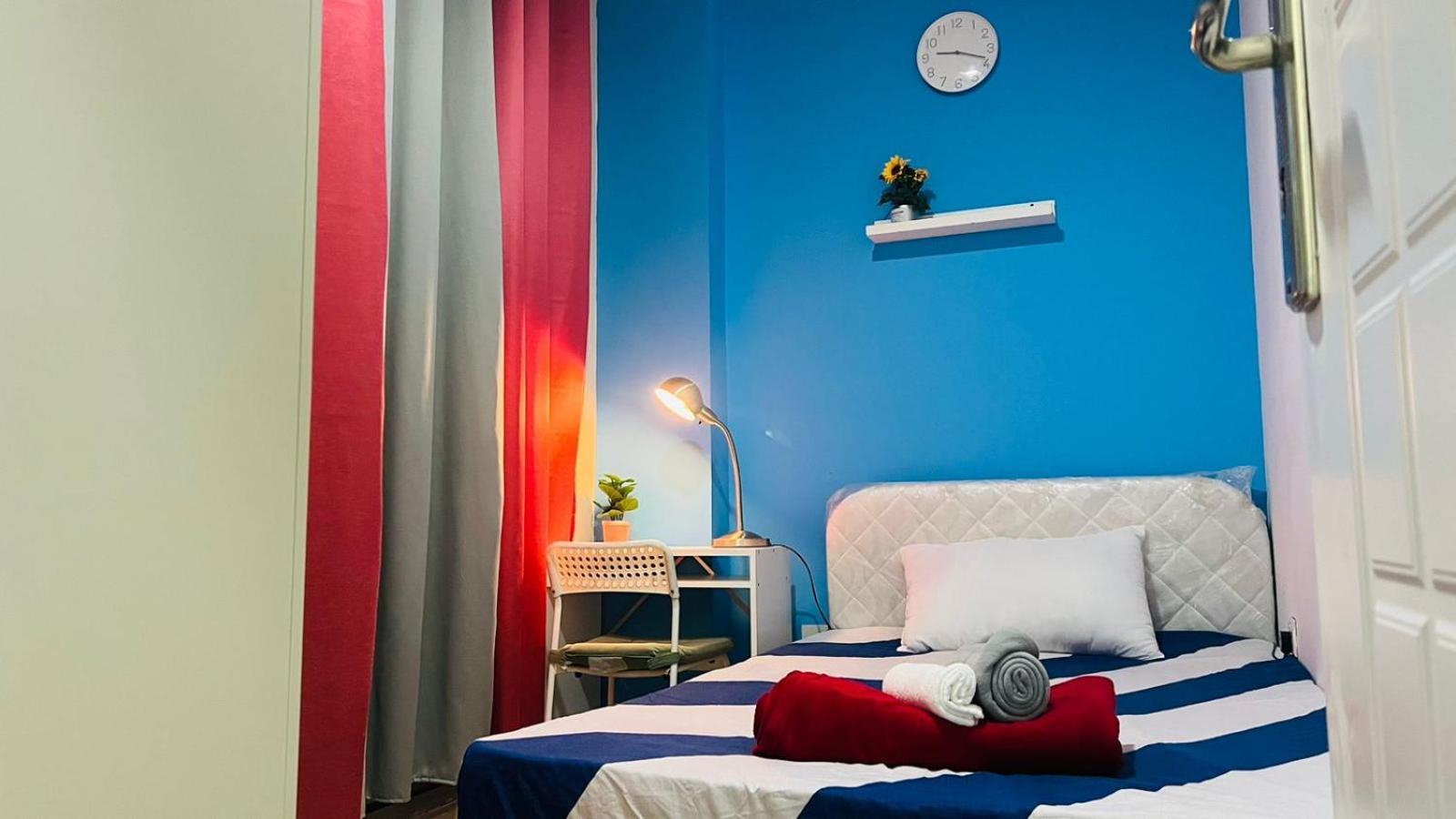 Homestay Nicest Partition In Barsha Heights Near Internet Metro