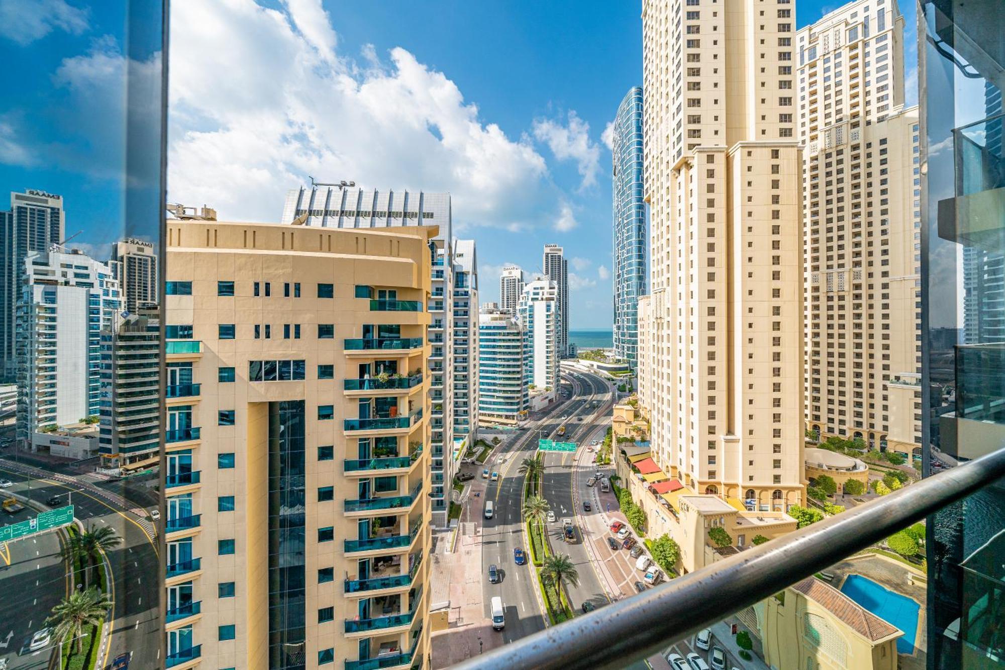 Apartment Luxe 1br In Sparkle Towers - 2 Balconies And Marina Views