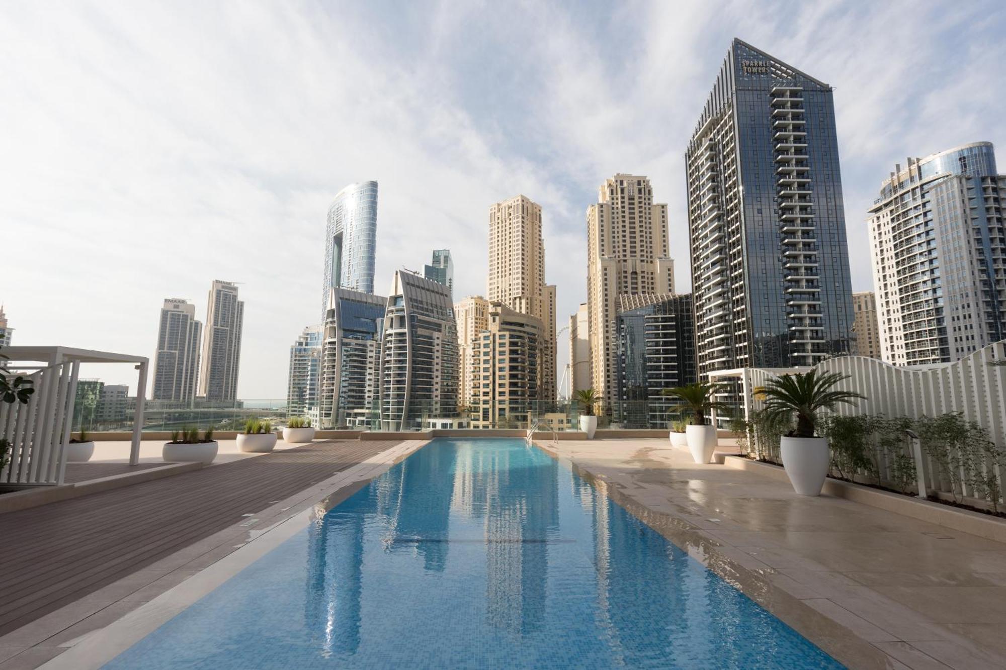 Stella Maris High Floor,stunning Skyline Views *