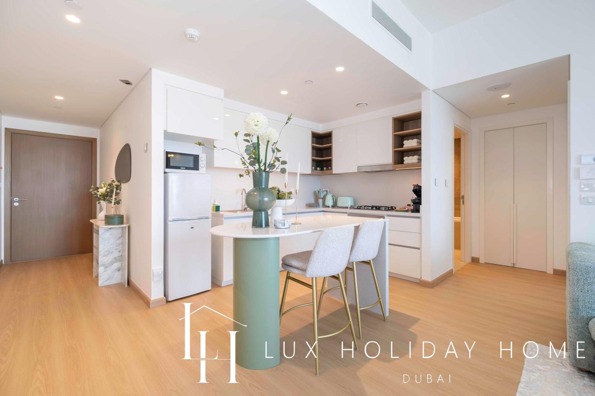 Lux The Downtown Zabeel View 2 Apartment