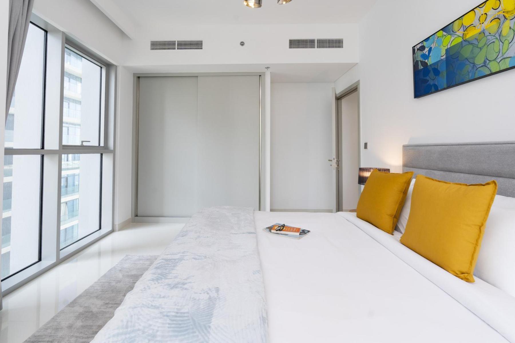 Apartment Serene One Bedroom Front *