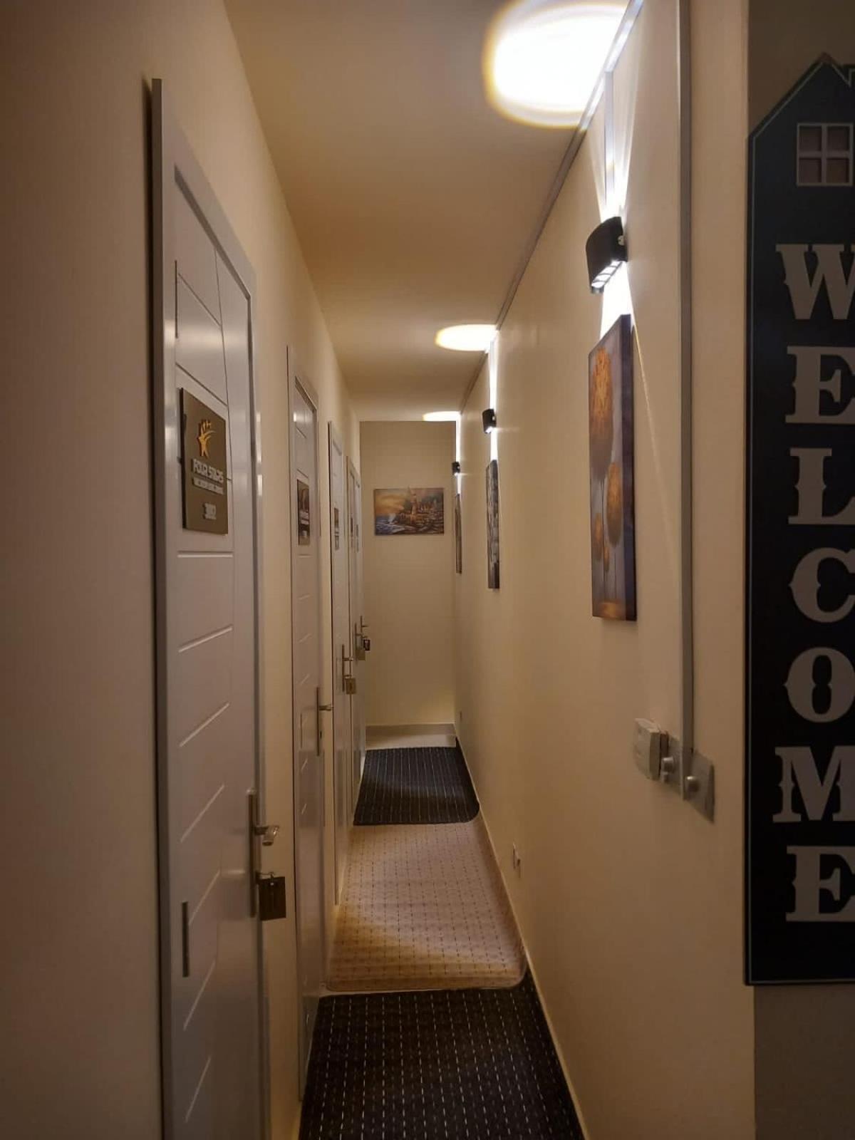 Hostel Four Stars