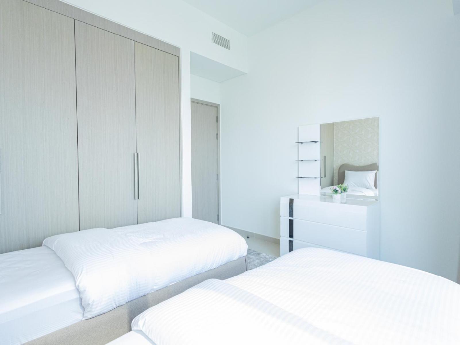 Daire Mh - Act Tower - Downtown - Burj View 3bhk -ref4001 *
