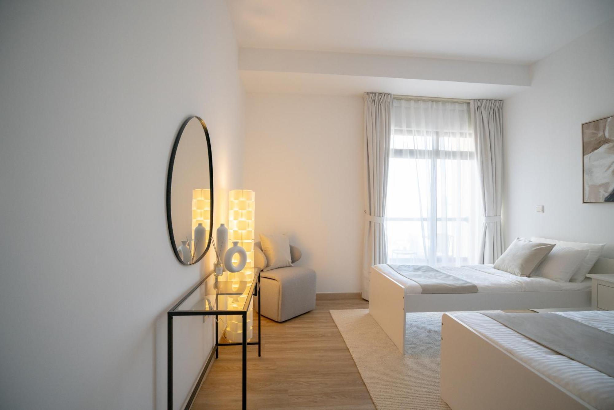 Apartment Gma Amwaj 2br Sea View High Floor *