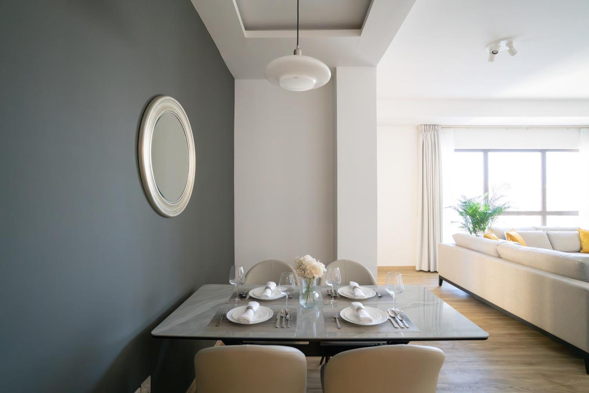 Gma Amwaj 2br Sea View High Floor