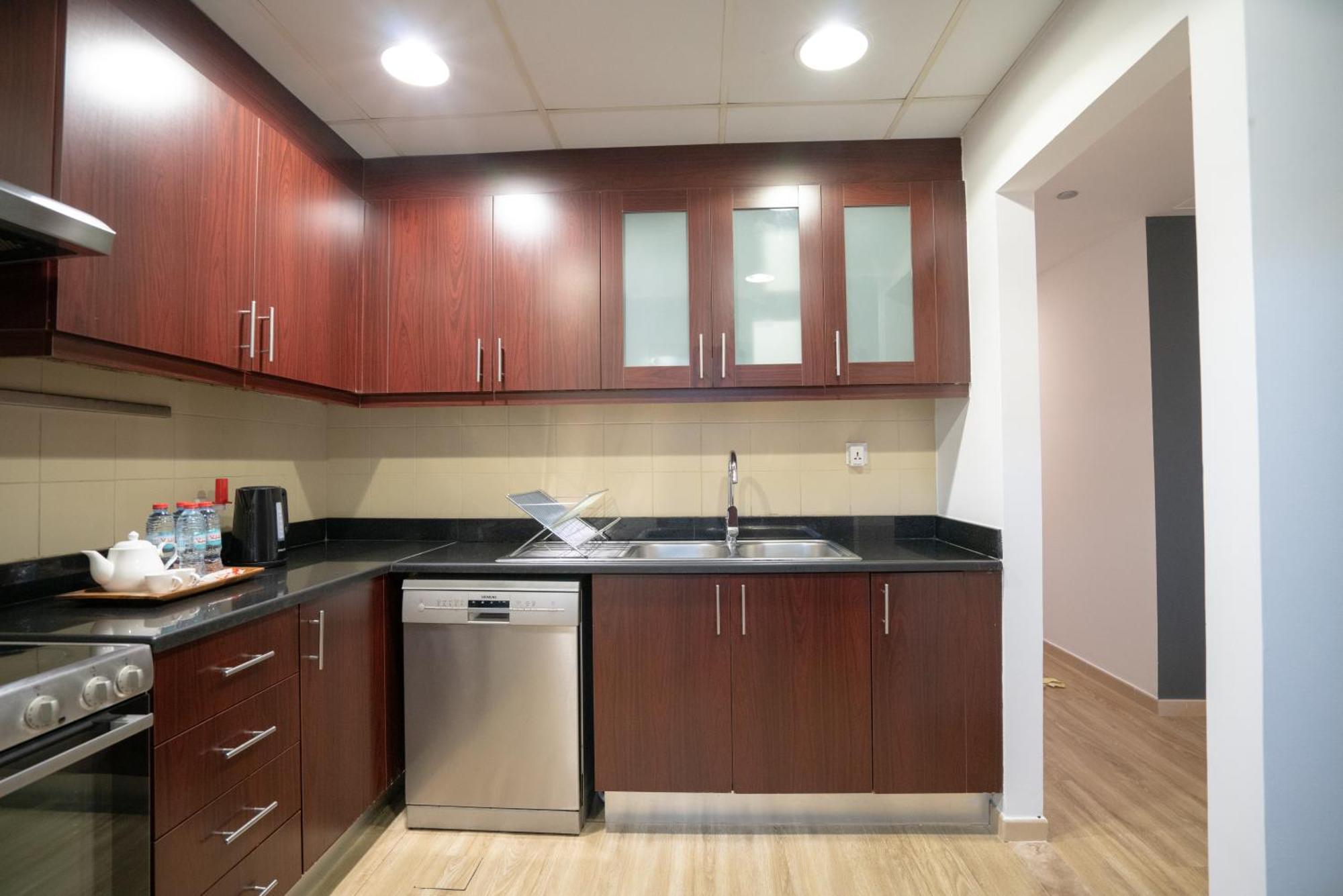 Gma Amwaj 2br Sea View High Floor Apartment Dubai