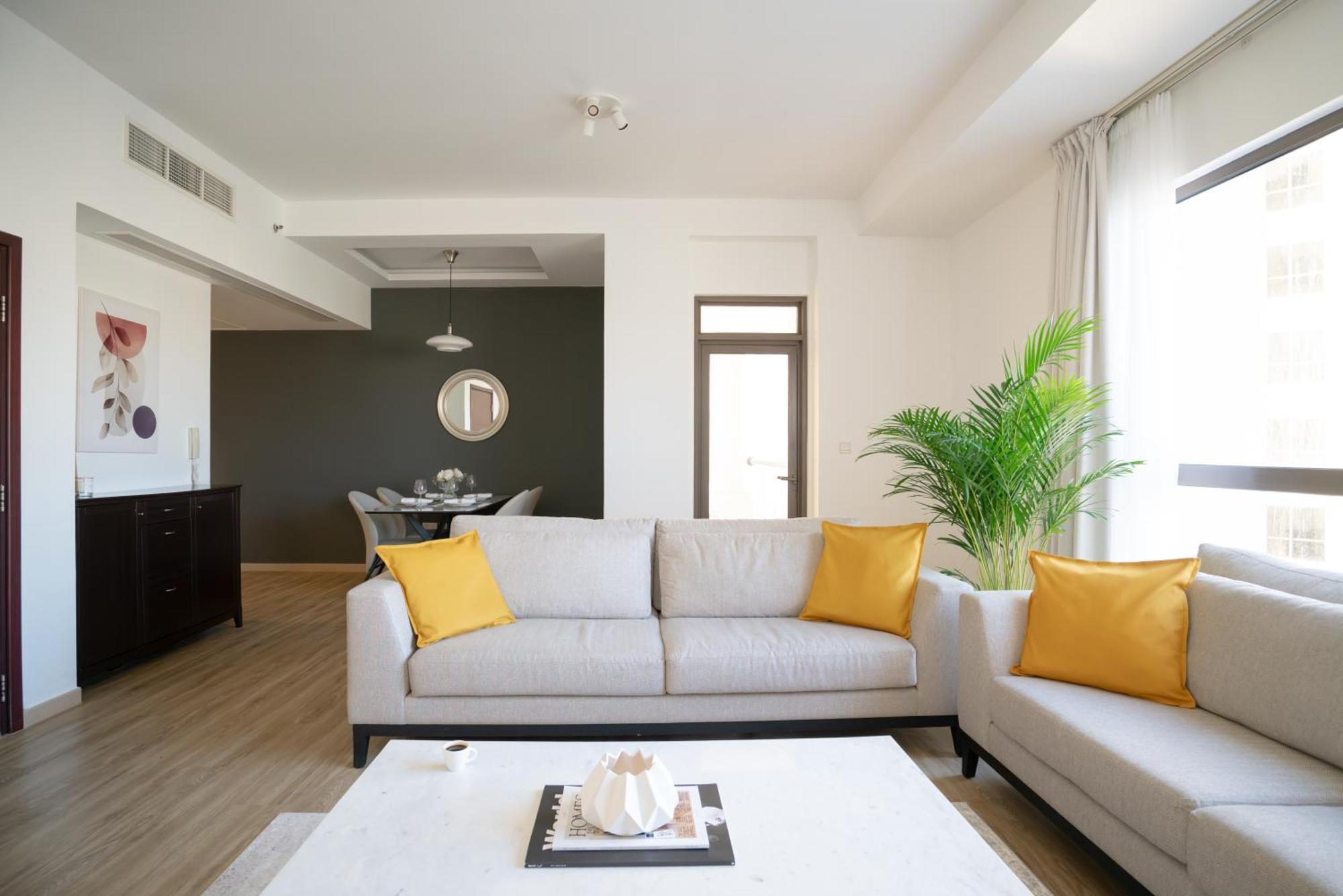 Apartment Gma Amwaj 2br Sea View High Floor *