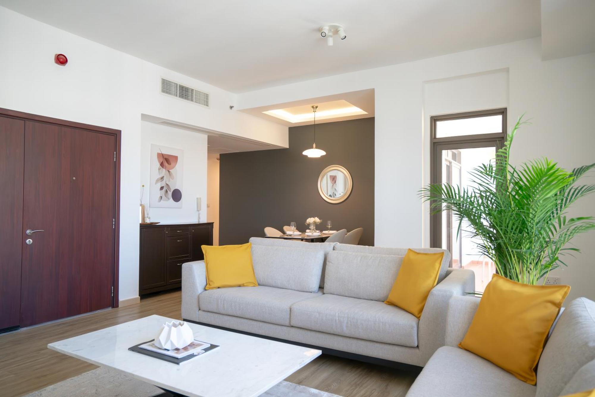 Apartment Gma Amwaj 2br Sea View High Floor Dubai