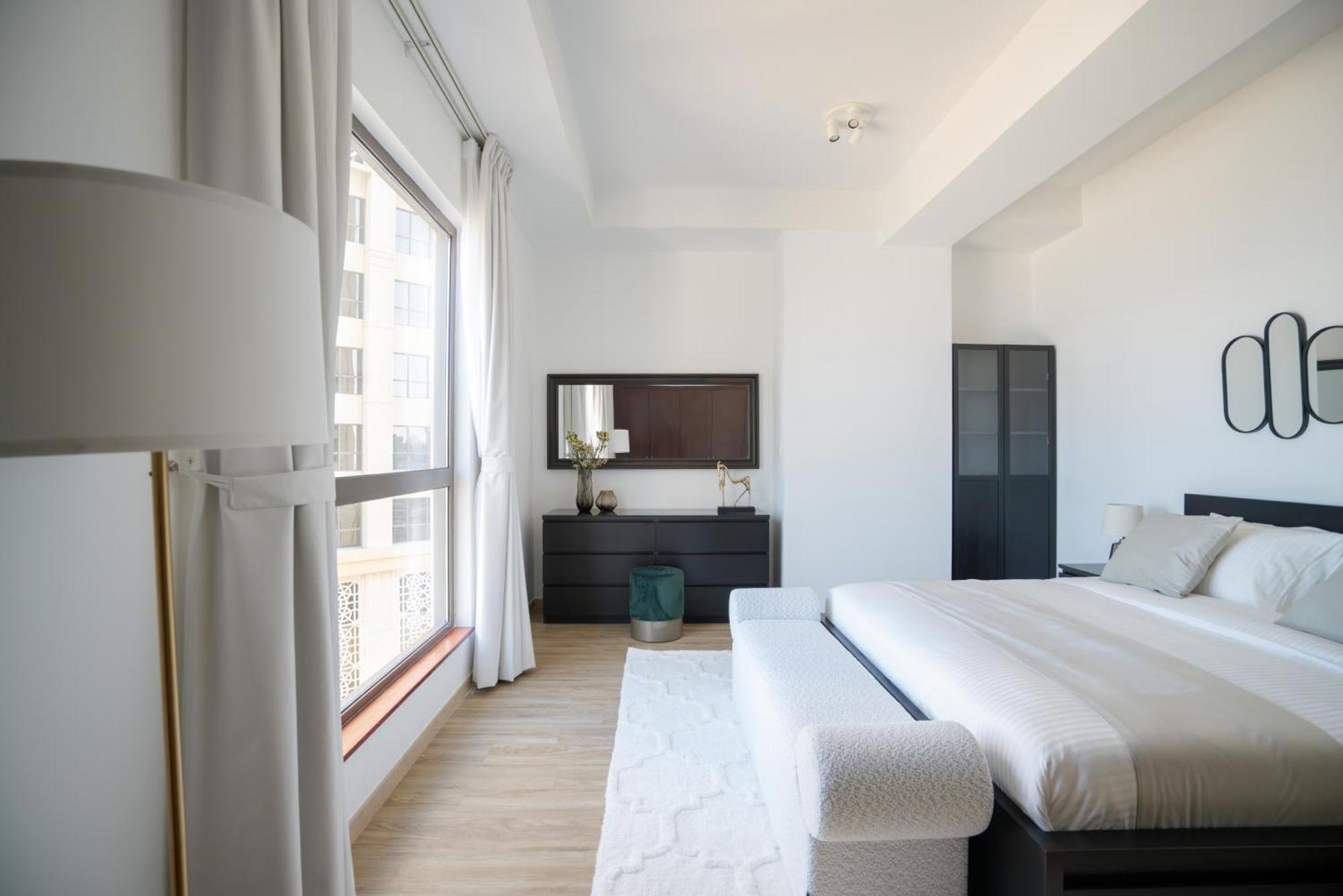 Apartment Gma Amwaj 2br Sea View High Floor Dubai